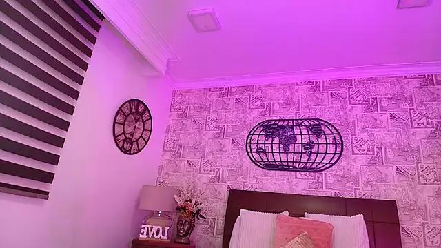 Chloe_Adamss_ from StripChat is Freechat