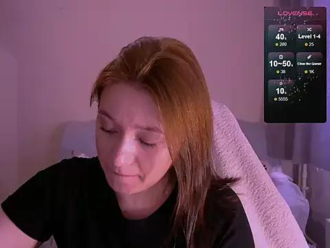 Chloe_strip from StripChat is Freechat