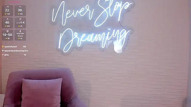 cam to cam sexiness with Girls streamers. Explore the newest collection of intense camshows from our capable horny hosts.