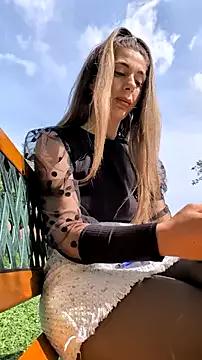 cam to cam sexiness with Girls streamers. Explore the newest collection of intense camshows from our capable horny hosts.