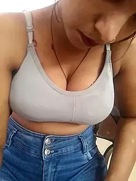 cam to cam sexiness with Girls streamers. Explore the newest collection of intense camshows from our capable horny hosts.