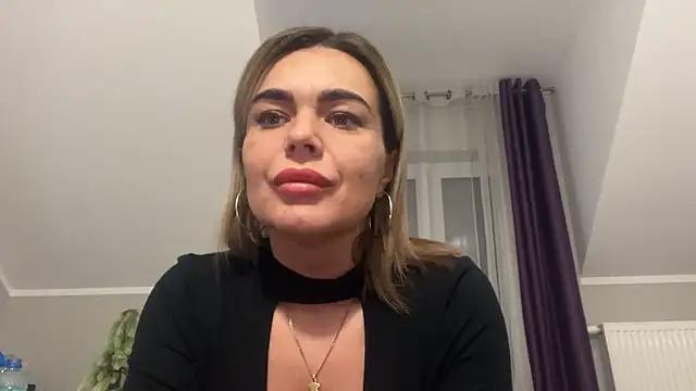 cam to cam sexiness with Girls streamers. Explore the newest collection of intense camshows from our capable horny hosts.