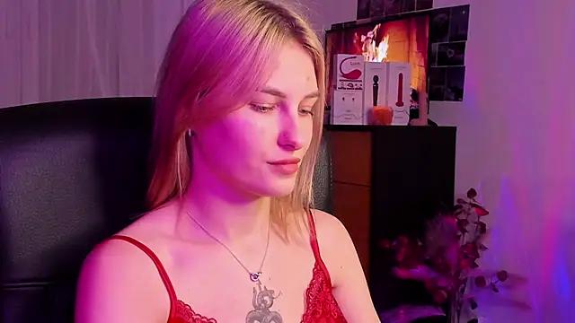 cam to cam sexiness with Girls streamers. Explore the newest collection of intense camshows from our capable horny hosts.