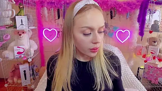 Photos of ElinOceanX from StripChat is Freechat