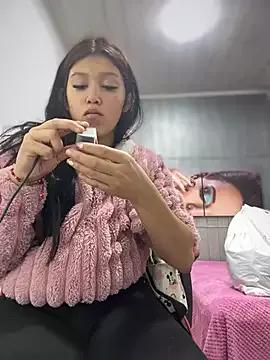 cam to cam sexiness with Girls streamers. Explore the newest collection of intense camshows from our capable horny hosts.