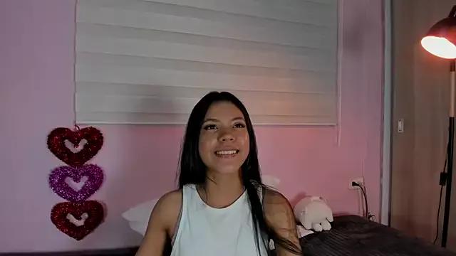 cam to cam sexiness with Girls streamers. Explore the newest collection of intense camshows from our capable horny hosts.