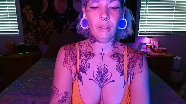 Tittyfuck: checkout our steaming hot entertainers as they explore their sexy curves, getting undressed and horny, giving you a glimpse into the world of attraction.