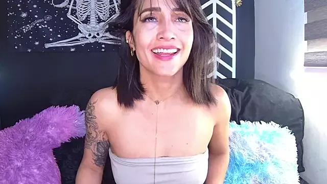 cam to cam sexiness with Girls streamers. Explore the newest collection of intense camshows from our capable horny hosts.