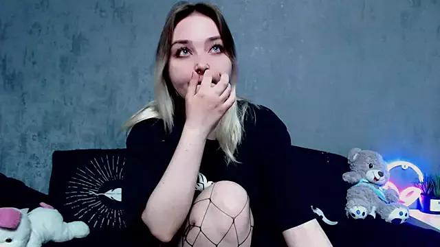 cam to cam sexiness with Girls streamers. Explore the newest collection of intense camshows from our capable horny hosts.