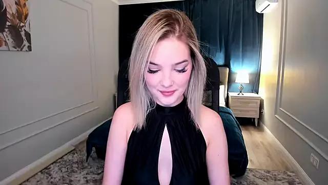 FloweryLove_1 from StripChat is Freechat