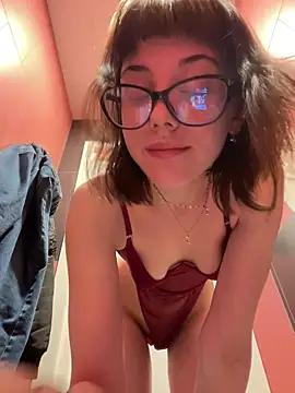 cam to cam sexiness with Girls streamers. Explore the newest collection of intense camshows from our capable horny hosts.