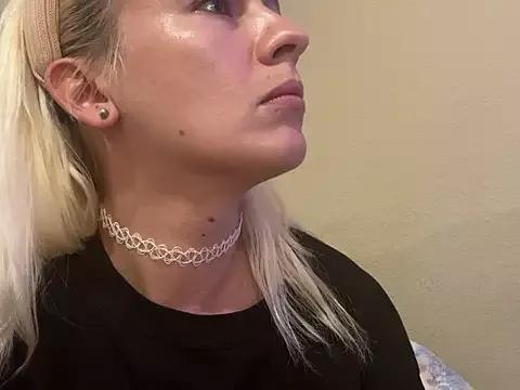 cam to cam sexiness with Girls streamers. Explore the newest collection of intense camshows from our capable horny hosts.