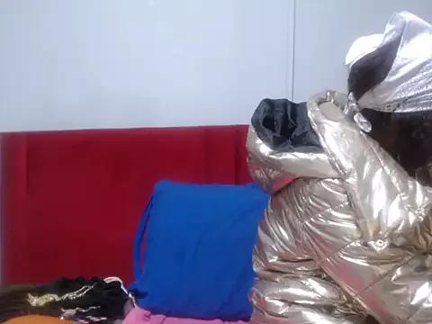 Gloriahx from StripChat is Freechat