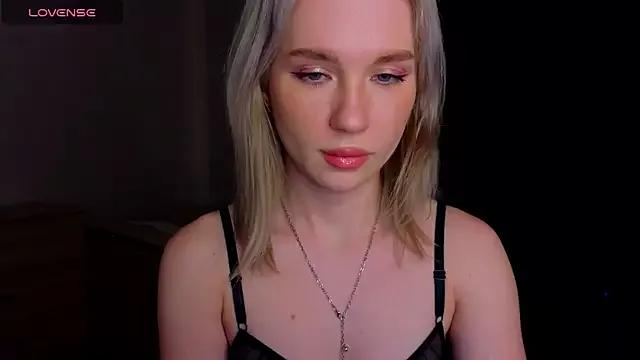 cam to cam sexiness with Girls streamers. Explore the newest collection of intense camshows from our capable horny hosts.