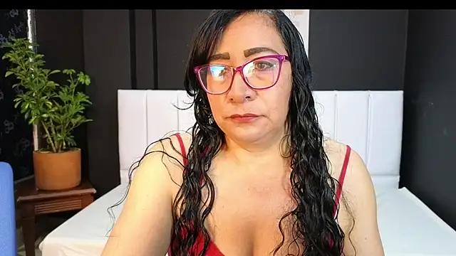 cam to cam sexiness with Girls streamers. Explore the newest collection of intense camshows from our capable horny hosts.
