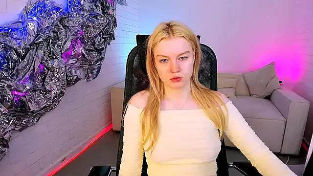 cam to cam sexiness with Girls streamers. Explore the newest collection of intense camshows from our capable horny hosts.