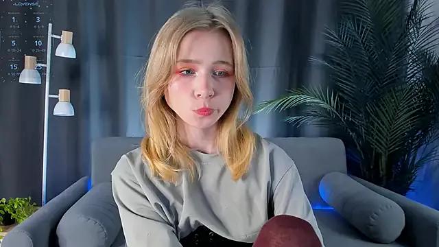 cam to cam sexiness with Girls streamers. Explore the newest collection of intense camshows from our capable horny hosts.