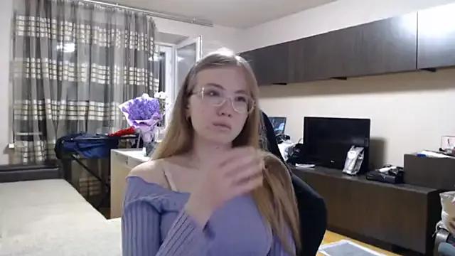 cam to cam sexiness with Girls streamers. Explore the newest collection of intense camshows from our capable horny hosts.