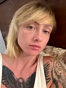 Photos of haileyhope_ from StripChat is Freechat
