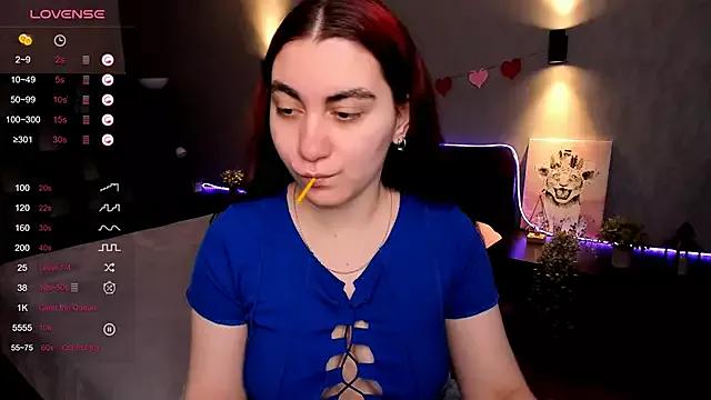 hannacheekss_ from StripChat is Freechat