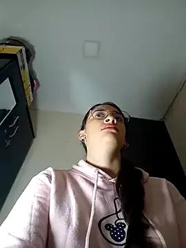HOLY_DOLL from StripChat is Freechat