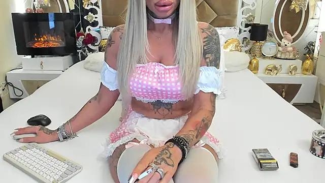 cam to cam sexiness with Girls streamers. Explore the newest collection of intense camshows from our capable horny hosts.