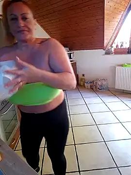 cam to cam sexiness with Girls streamers. Explore the newest collection of intense camshows from our capable horny hosts.