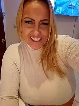 cam to cam sexiness with Girls streamers. Explore the newest collection of intense camshows from our capable horny hosts.