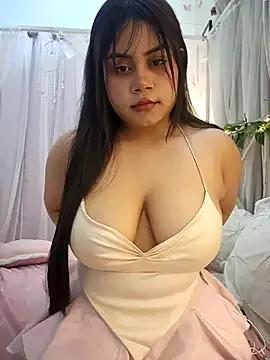 Entertain your thirst for girls cam hosts with our choice of stunning models, skilled in the art of seduction and satisfaction.