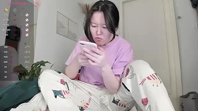 Jane_Q from StripChat is Freechat