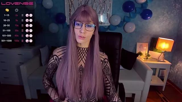 cam to cam sexiness with Girls streamers. Explore the newest collection of intense camshows from our capable horny hosts.
