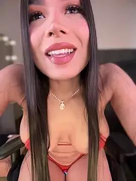 Photos of JanyLunaa from StripChat is Freechat