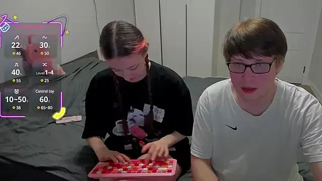 JayMollyy from StripChat is Freechat