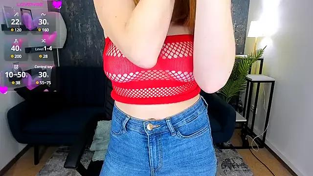 cam to cam sexiness with Girls streamers. Explore the newest collection of intense camshows from our capable horny hosts.