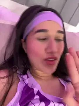 julieta_jhonss from StripChat is Freechat
