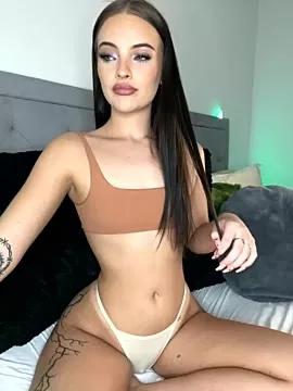 Teen sexiness: Quench your wishes and checkout our cumshows extravaganza with matured performers stripping off and peaking with their vibrating toys.