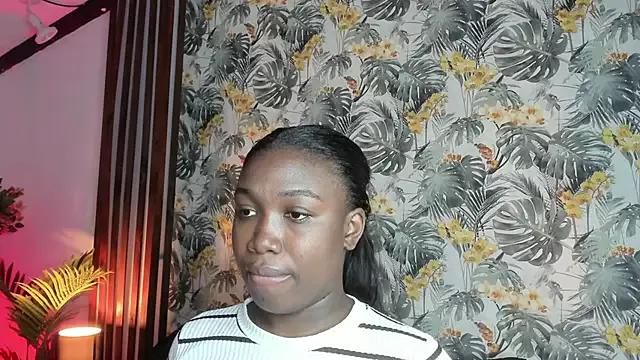 KarlieMoss from StripChat is Freechat