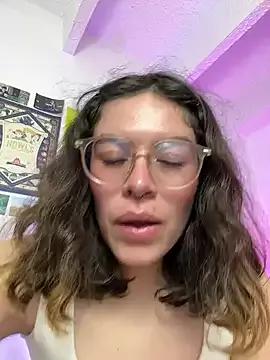 Katheerine from StripChat is Freechat