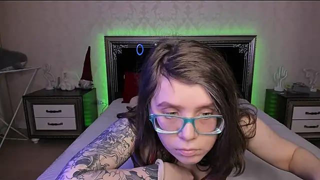 cam to cam sexiness with Girls streamers. Explore the newest collection of intense camshows from our capable horny hosts.