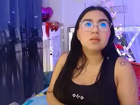 katyevans14 from StripChat is Freechat