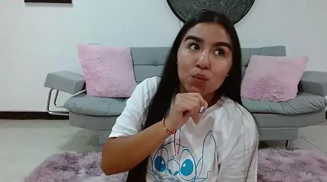 cam to cam sexiness with Girls streamers. Explore the newest collection of intense camshows from our capable horny hosts.