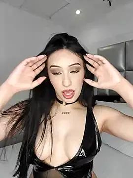 cam to cam sexiness with Girls streamers. Explore the newest collection of intense camshows from our capable horny hosts.