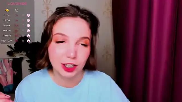 KindHazelHere_ from StripChat is Freechat