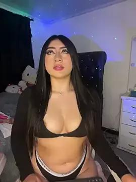 KittyRous from StripChat is Freechat