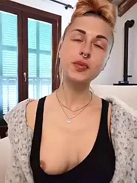 cam to cam sexiness with Girls streamers. Explore the newest collection of intense camshows from our capable horny hosts.