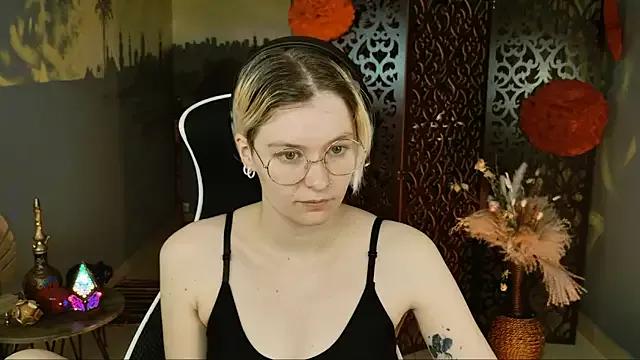 cam to cam sexiness with Girls streamers. Explore the newest collection of intense camshows from our capable horny hosts.