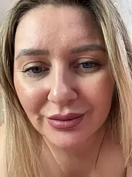 cam to cam sexiness with Girls streamers. Explore the newest collection of intense camshows from our capable horny hosts.