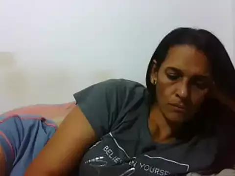 latinbrunettet from StripChat is Freechat