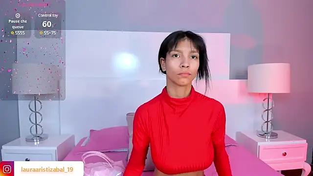 cam to cam sexiness with Girls streamers. Explore the newest collection of intense camshows from our capable horny hosts.