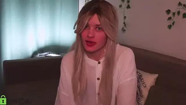 cam to cam sexiness with Girls streamers. Explore the newest collection of intense camshows from our capable horny hosts.